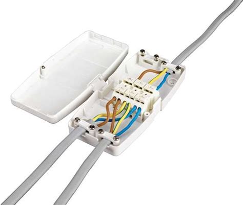 maintenance free junction box Screwfix